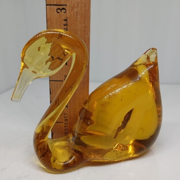 VTG VIKING 1972 Amber Blown Art Glass Fig. Epic Line SWANTones Of Gold 2.75"x 3" - Picture 5 of 8